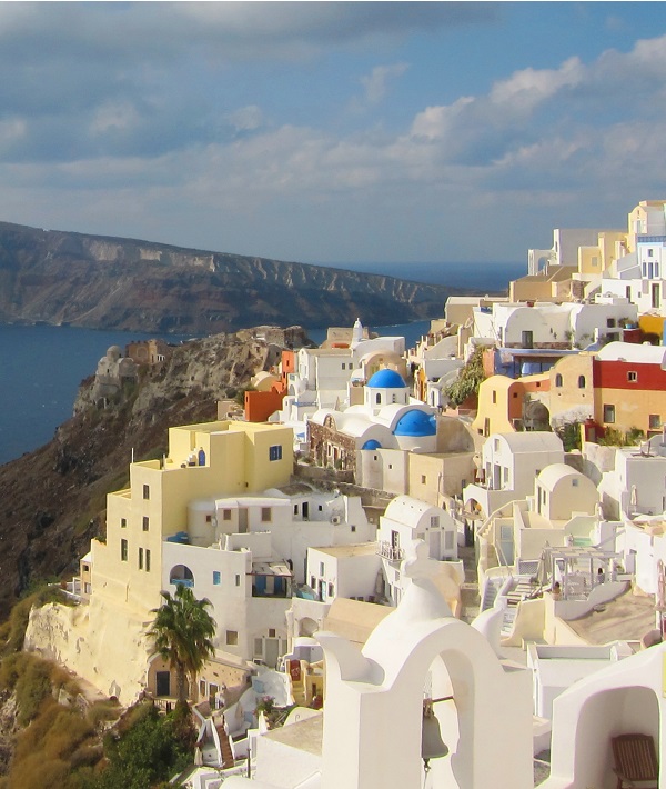188562-santorini.jpg
