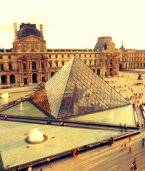 188570-the-louvre.jpg
