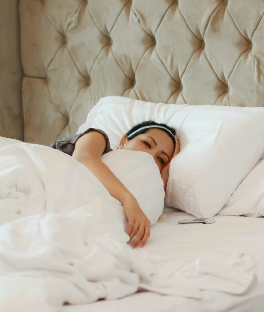 189026-healthy-habits-holidays-sleep.jpg