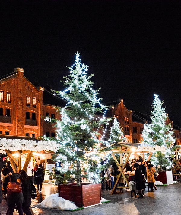 189332-explore-christmas-in-town.jpg