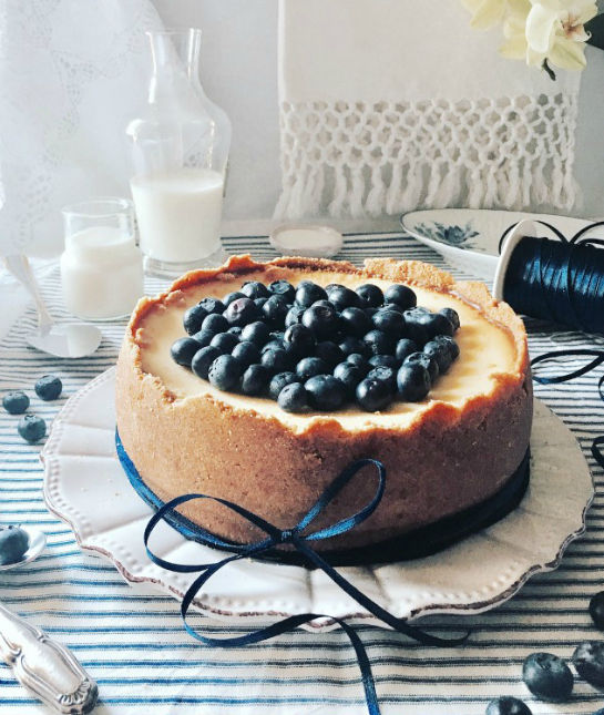 189653-foods-avoid-holidays-cheesecake.jpg 189653-foods-avoid-holidays-cheesecake.jpg