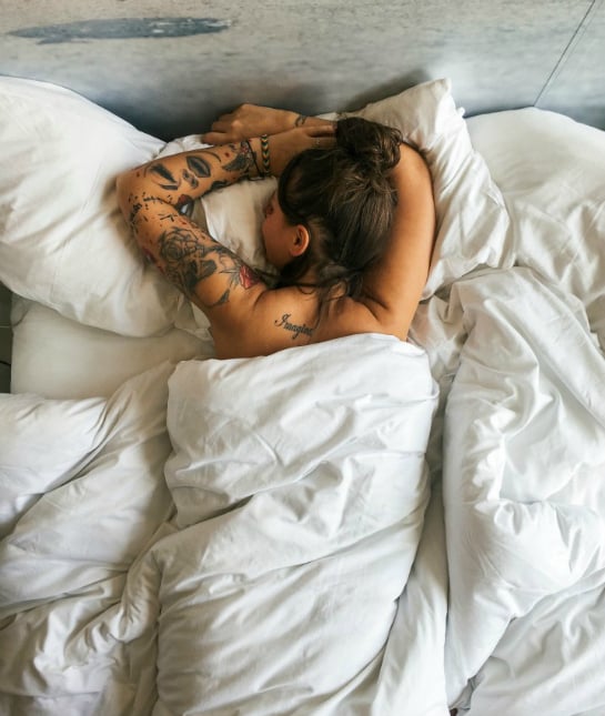 189704-avoid-getting-sick-holidays-get-sleep.jpg