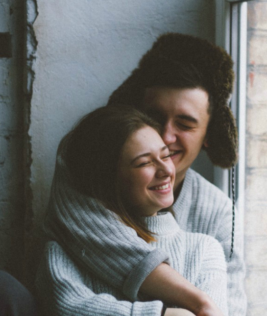190497-new-years-resolutions-couples-no-screens.jpg