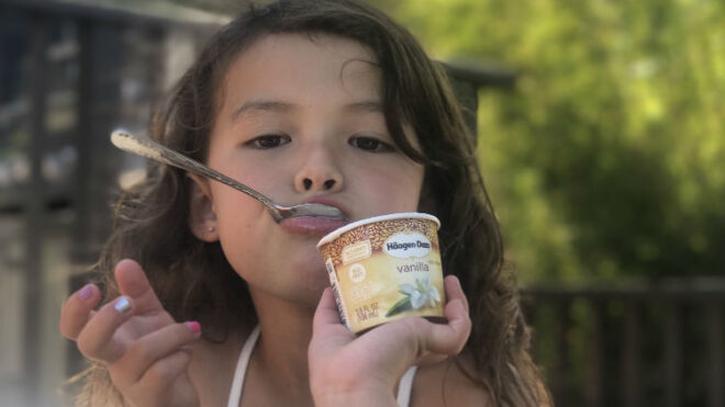 girl-ice-cream