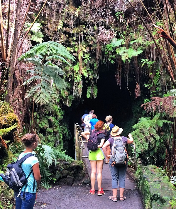 193776-hawaii-volcanoes-national-park-thurston-lava-tube.jpg
