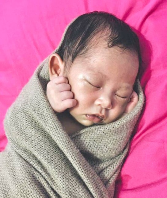 194984-sleep-recommendations-every-age-newborn.jpg