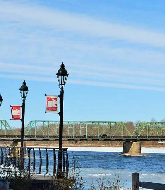 207694-along-the-frozen-banks-of-the-delaware-river-new-hope-pa-1.jpg