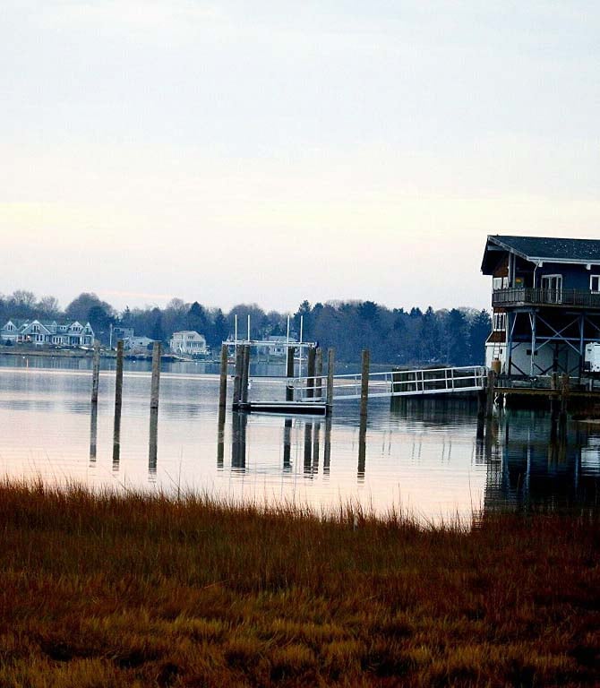 207696-mystic-connecticut_t20_nrgvob.jpg
