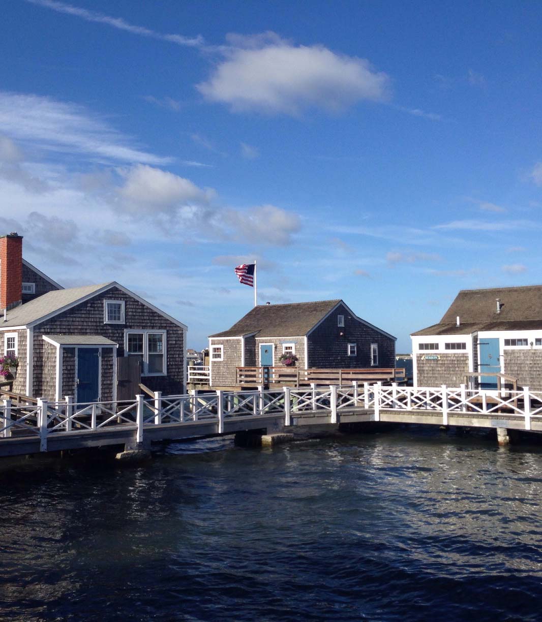 207709-nantucket_t20_plkdjj.jpg
