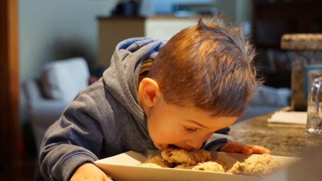 boy-eating-cookies