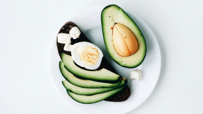 detox-foods-weight-loss-avocado