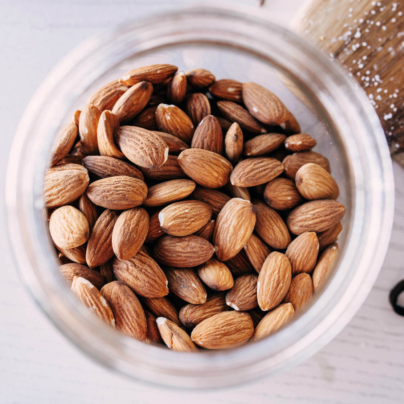 209250-detox-foods-weight-loss-almonds.jpg