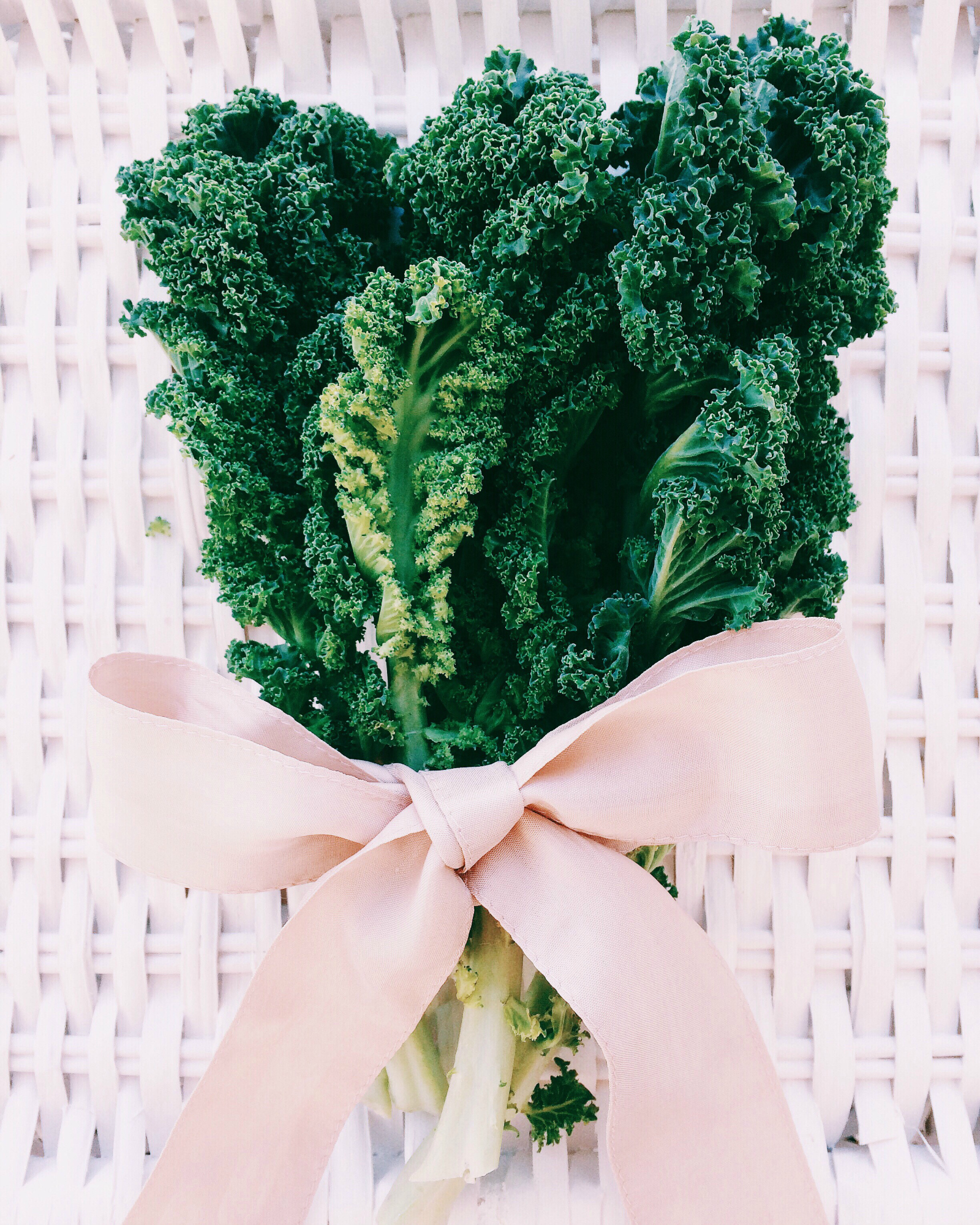 209263-detox-foods-weight-loss-kale.jpg