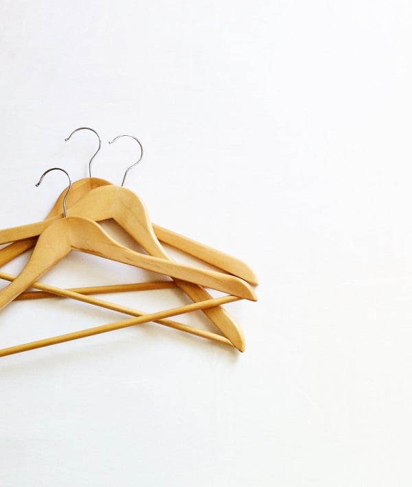 211075-hangers.jpg