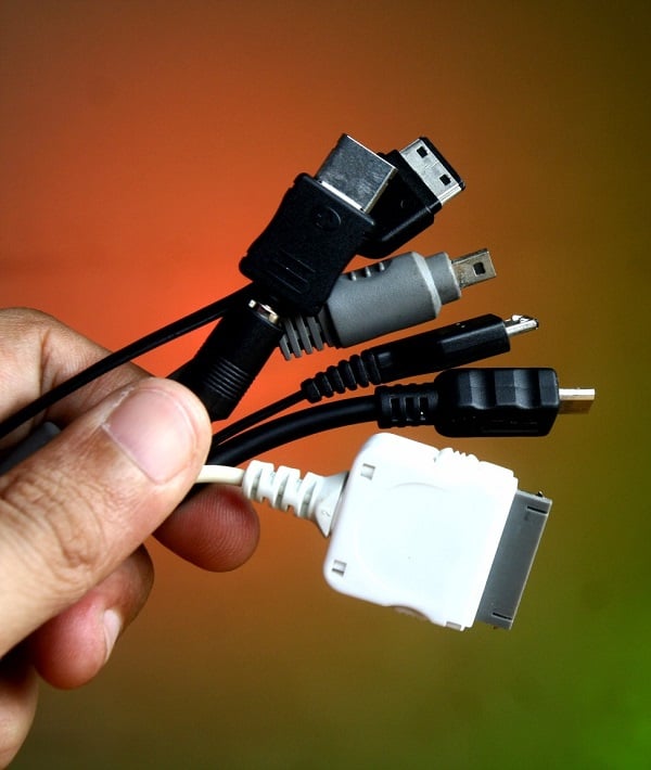 211076-chargers.jpg