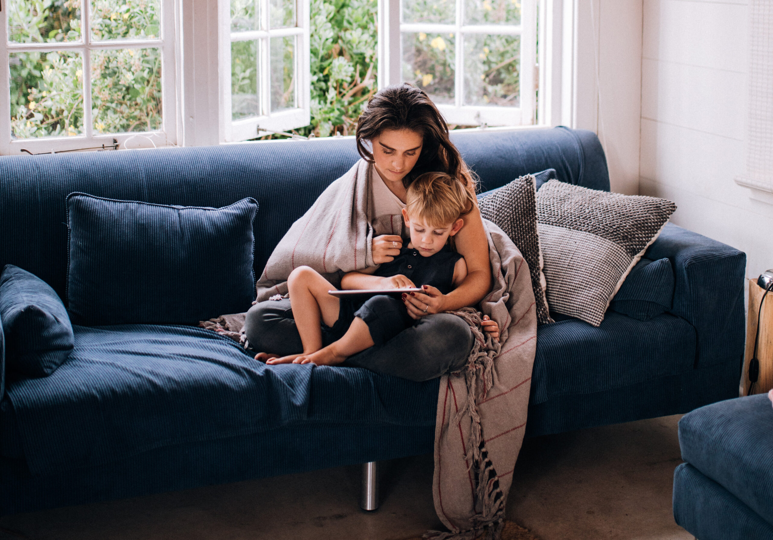 momdotme-social-life