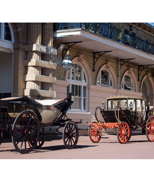 Royal Wedding preparations, Buckingham Palace, London, UK - 01 May 2018