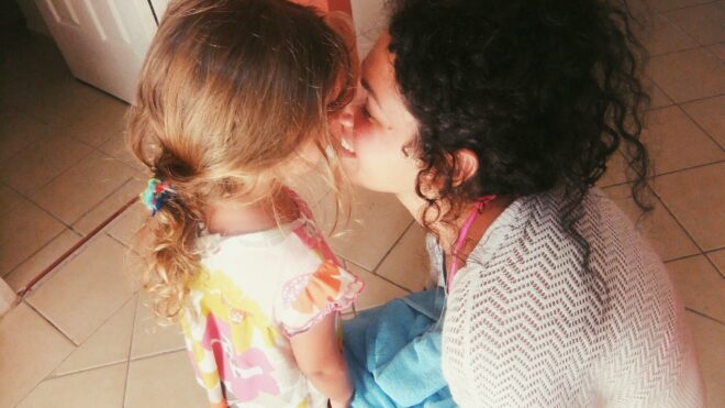 mom and daughter - Processed with VSCOcam with p5 preset