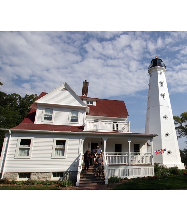 Lighthouse Money Pits, Milwaukee, USA - 25 Sep 2016