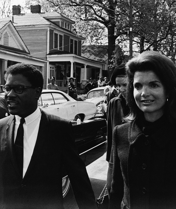 Jackie Kennedy Walks In King Funeral