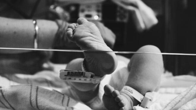 delivery-room-photography_t20_ggzwzy - Processed with VSCO with b5 preset