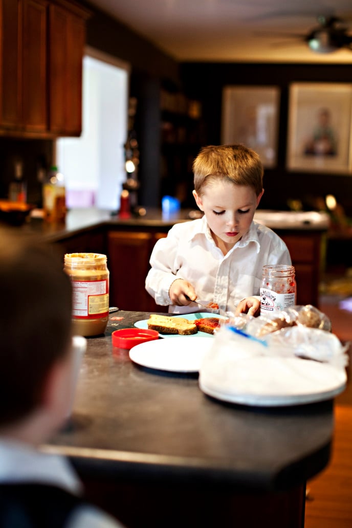 223741-kid-making-lunch_t20_o1v0la.jpg
