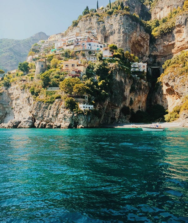 228714-positano-italy.jpg