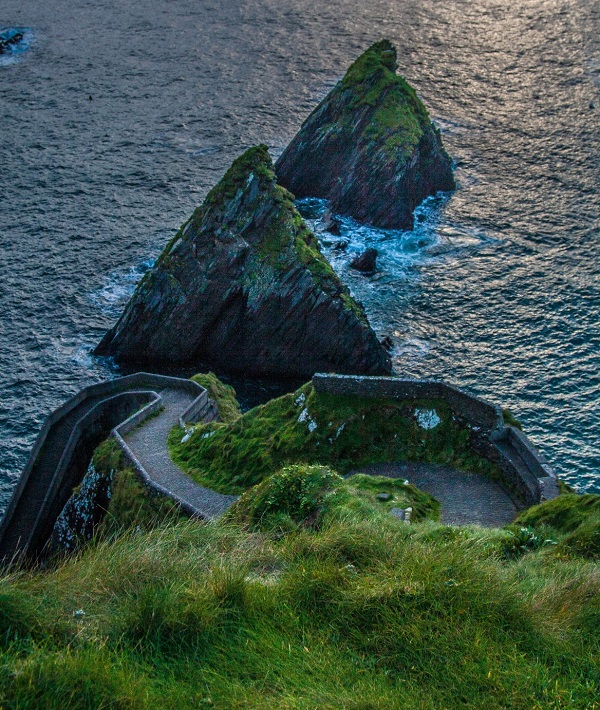 228716-dingle-peninsula-ireland.jpg