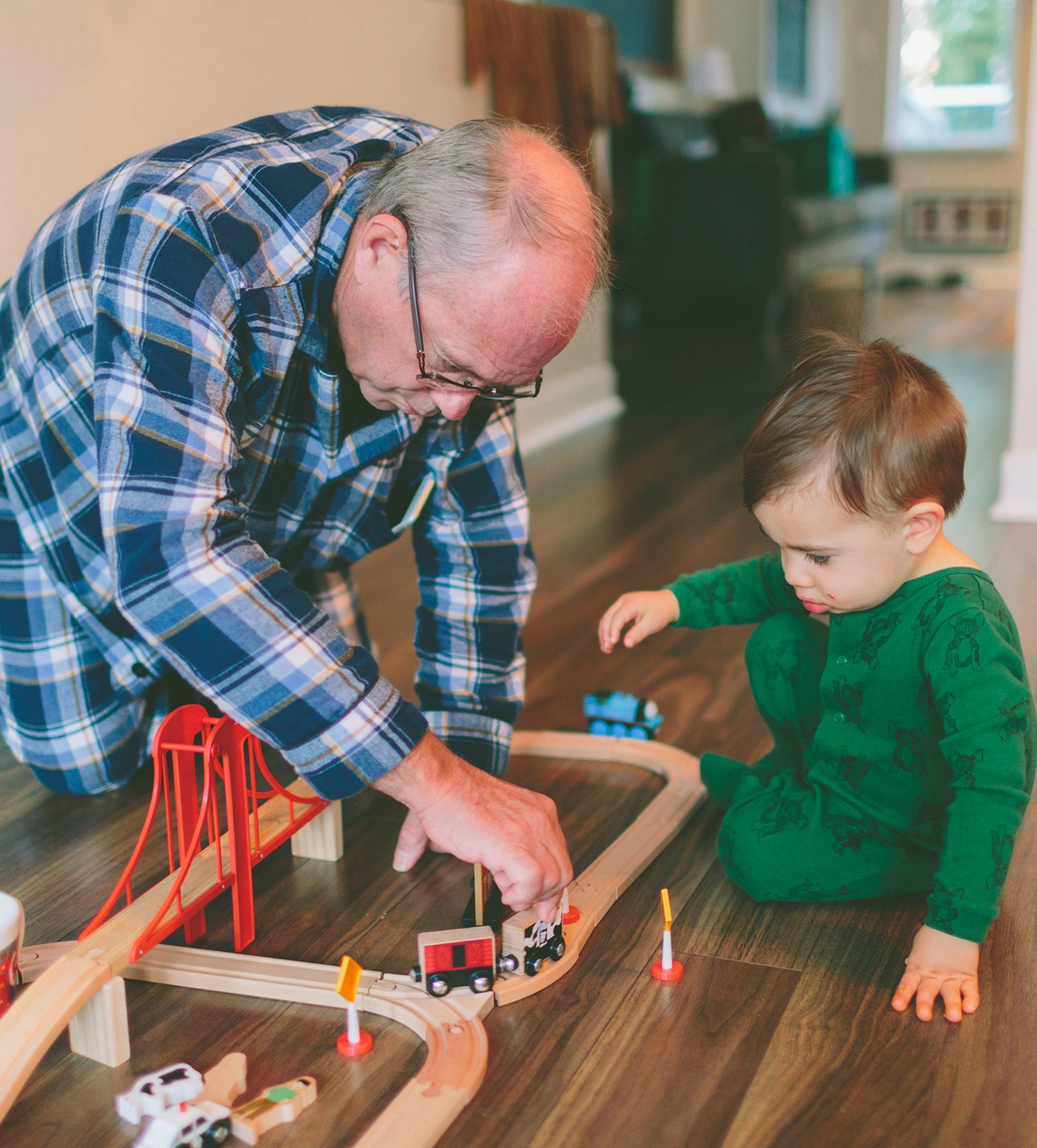 228797-reasons-celebrate-grandparents-play.jpg
