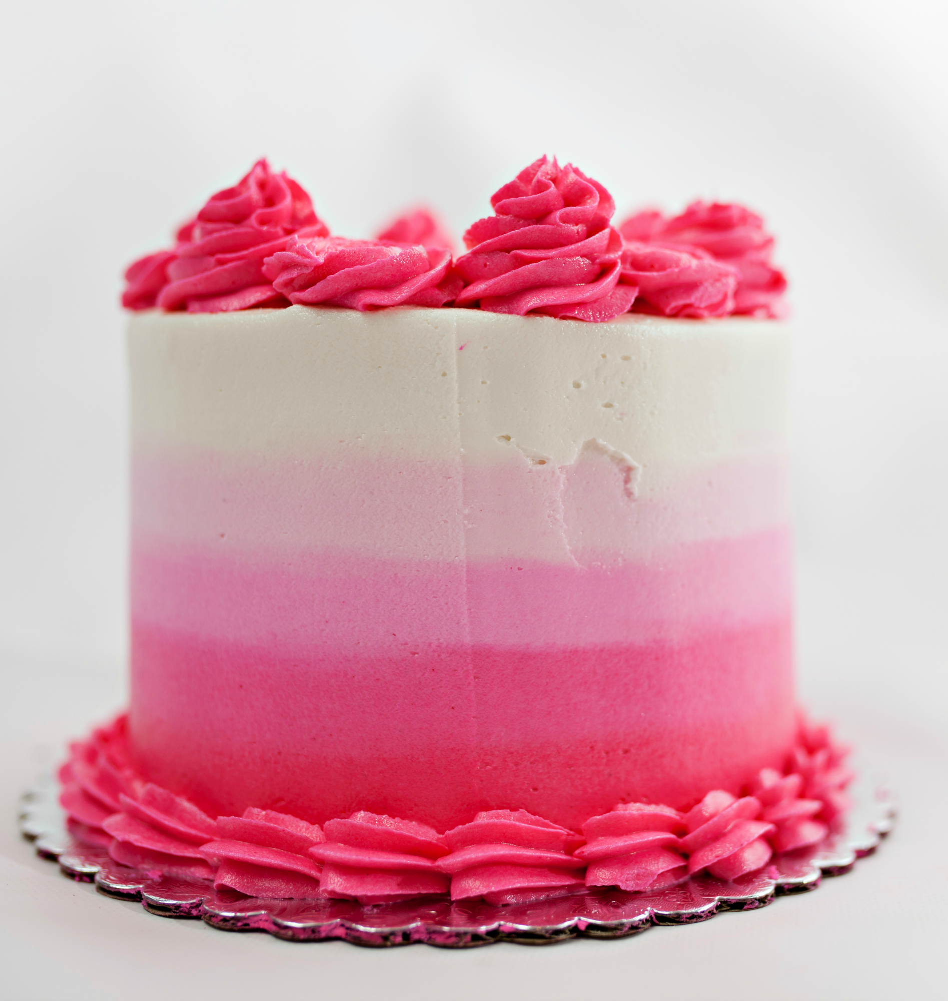 229154-show-wife-appreciation-make-cake.jpg
