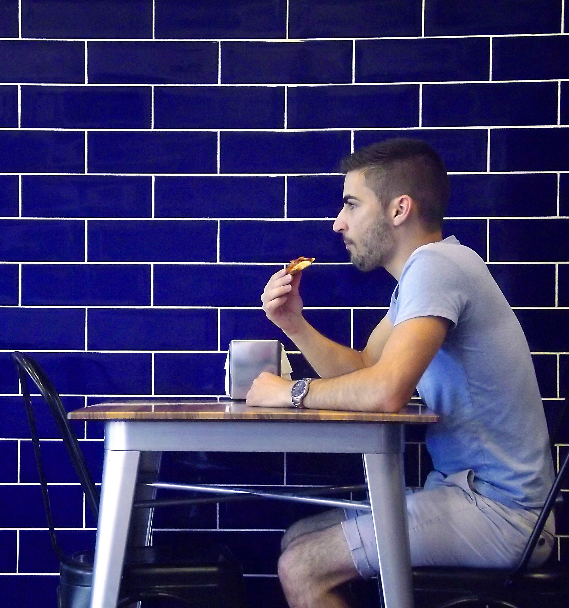 229430-reasons-change-eating-eat-alone.jpg