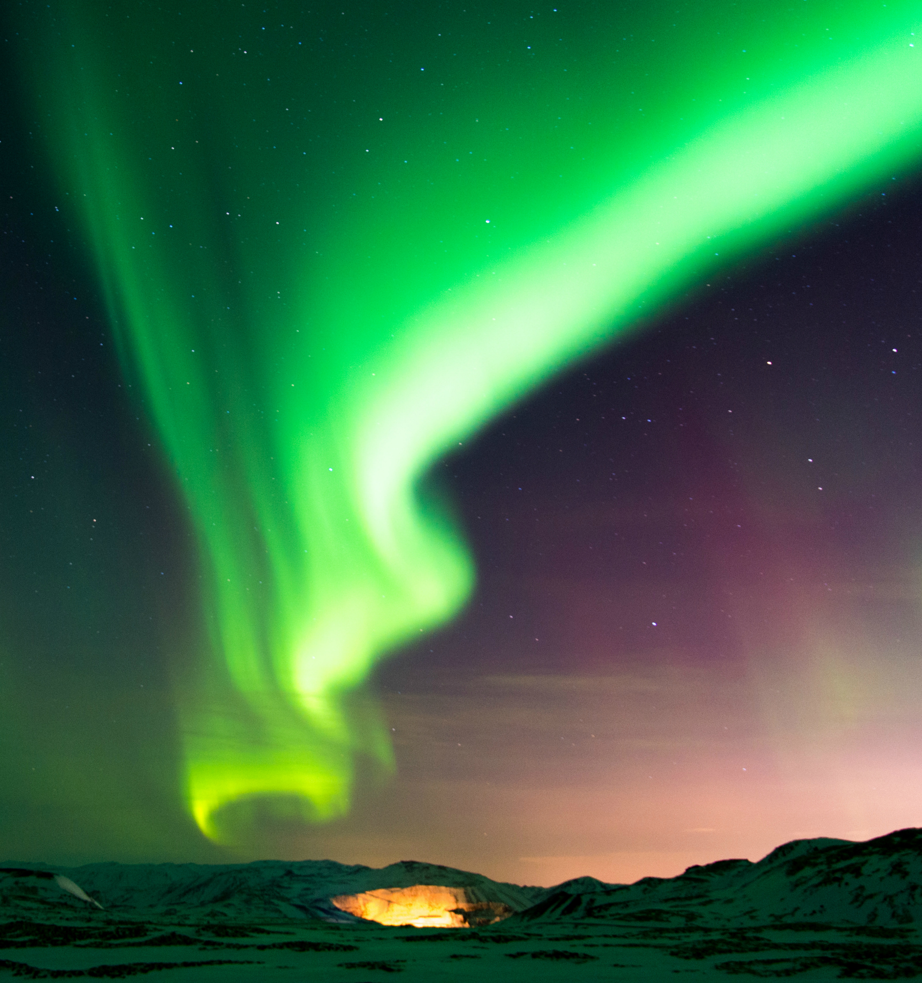 230798-smart-fall-equinox-facts-aurora-borealis.jpg