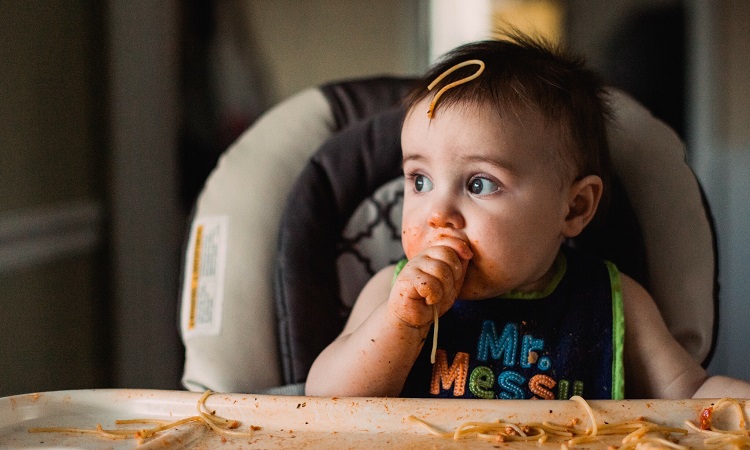 spaghetti-messy-eater