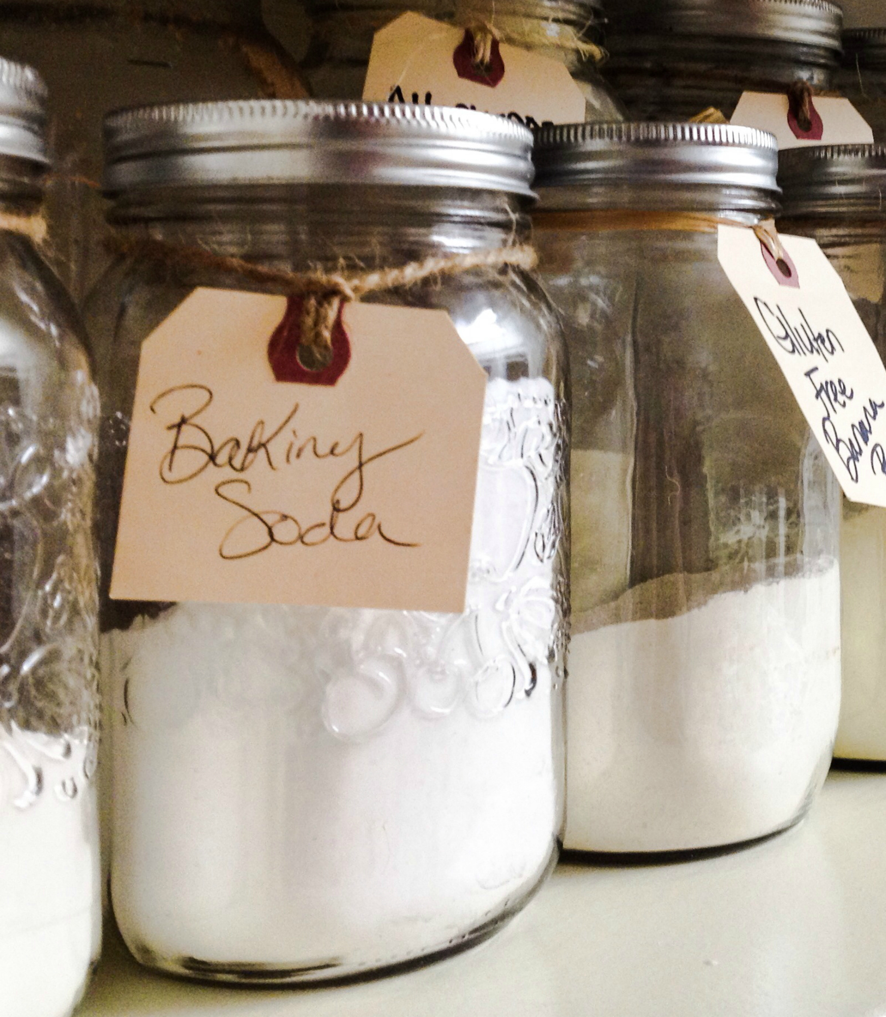 232285-anti-aging-treatments-kitchen-baking-soda.jpg