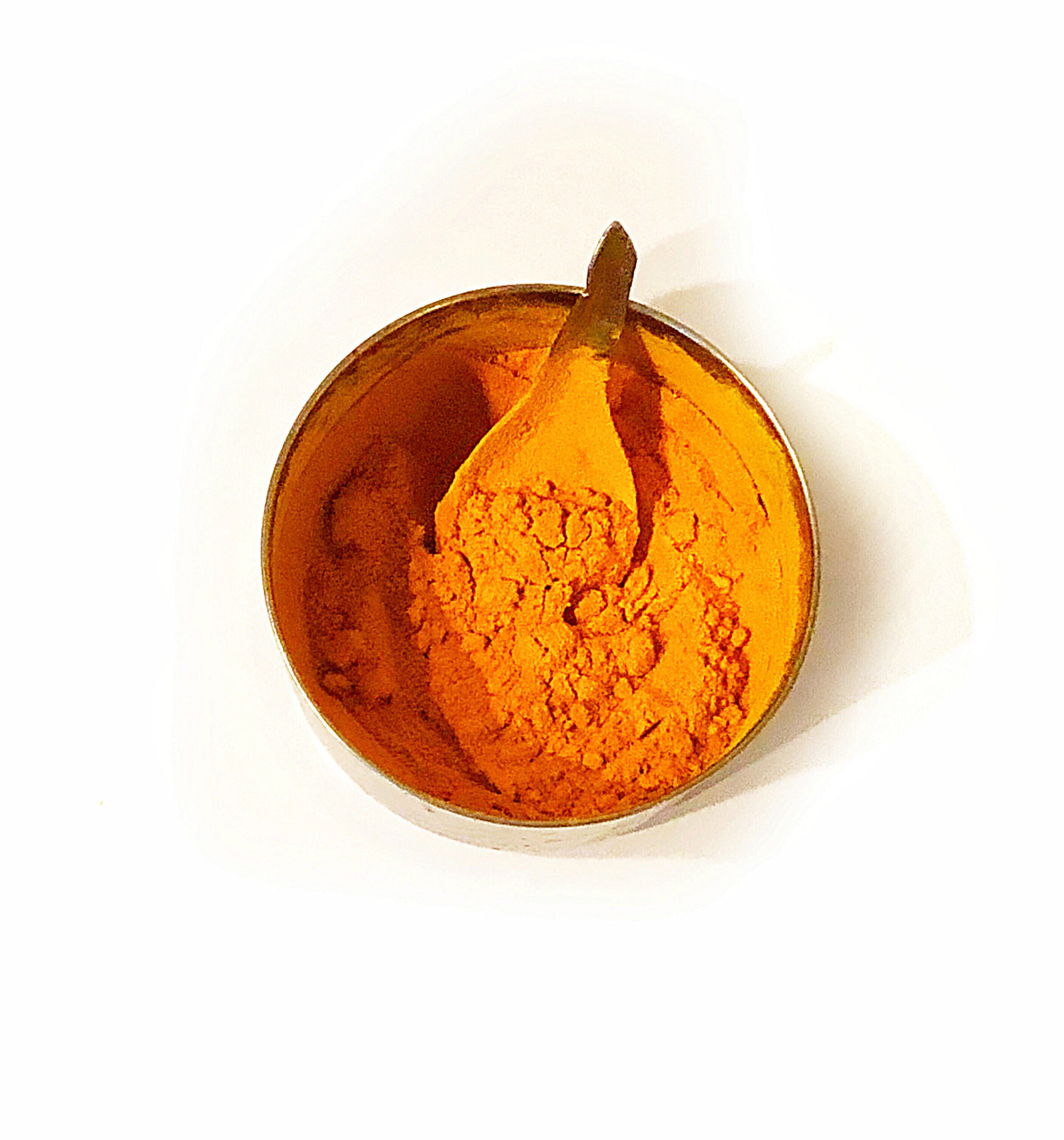 232292-anti-aging-treatments-kitchen-turmeric.jpg