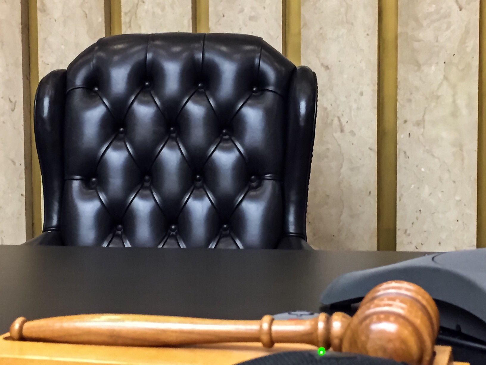 236633-court-judge-seat-gavel.jpg