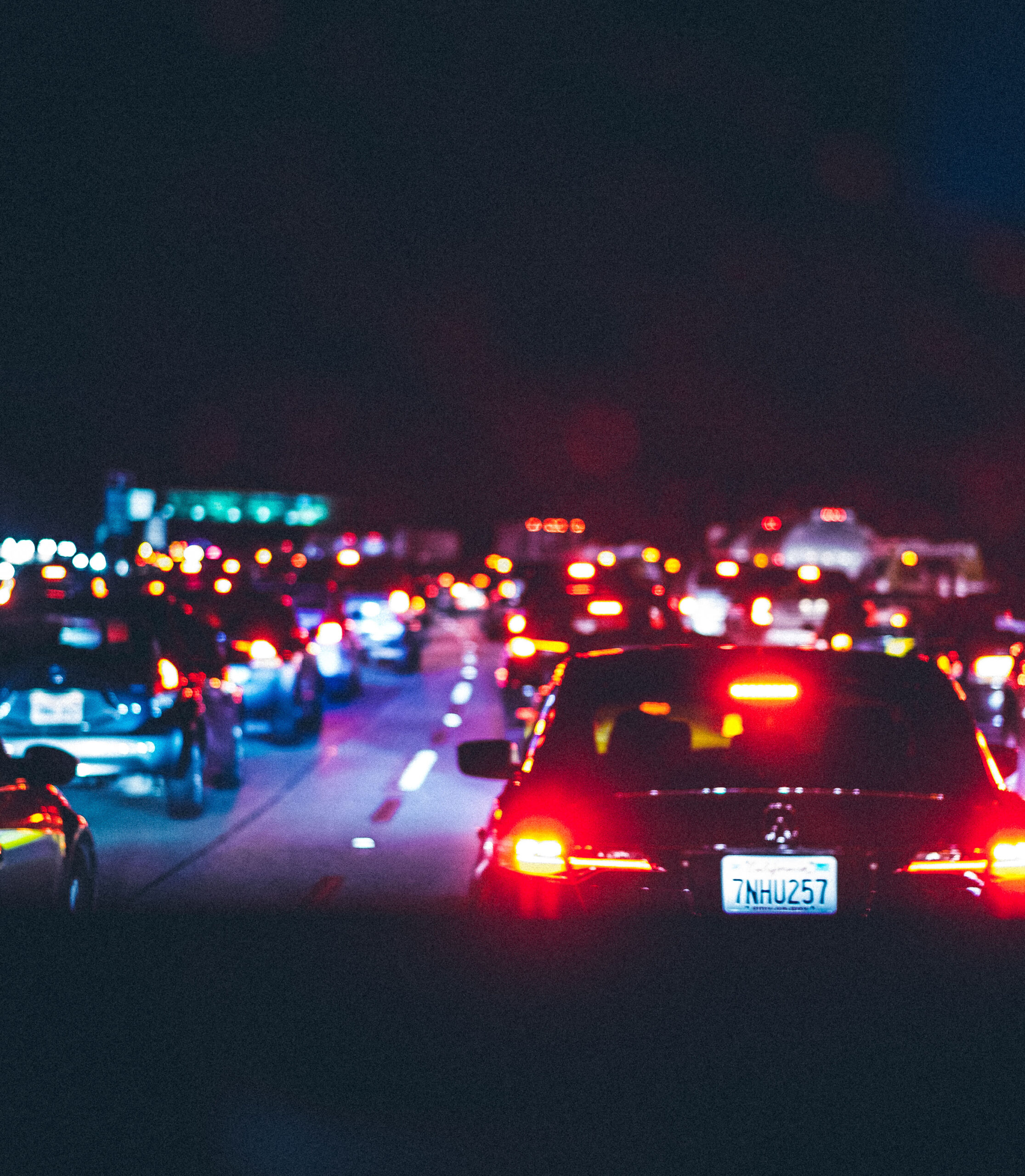 night-traffic-highway-driving-los-angeles-cars - lowmillerdesign.com