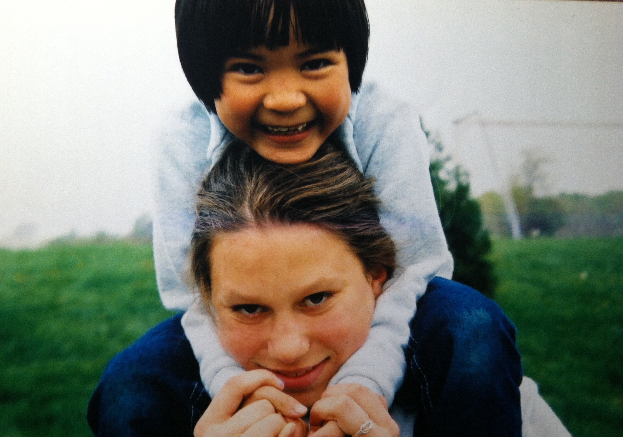 woman-child-field