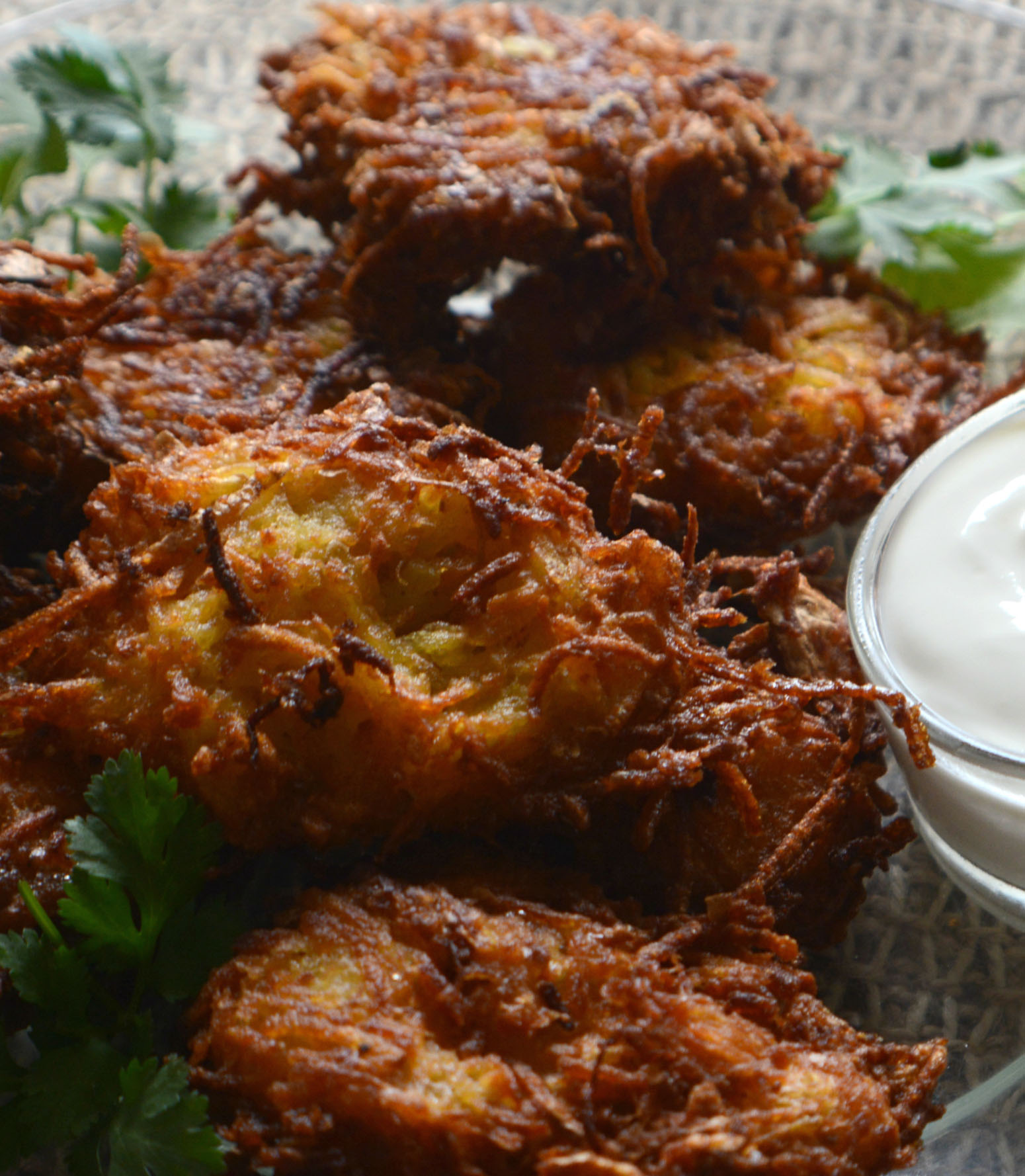 238173-potato-latkes_t20_pldn9y.jpg