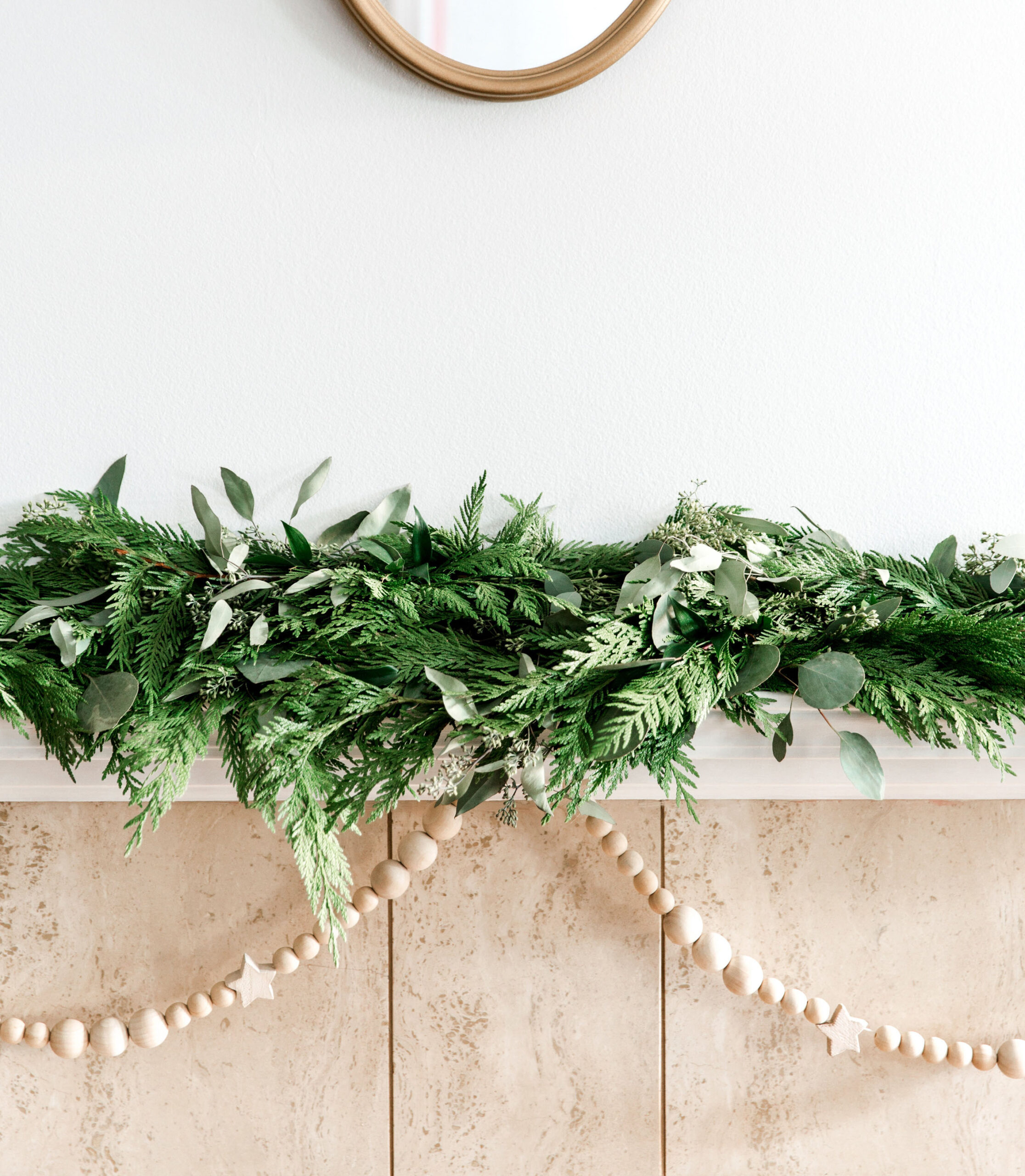 240636-elle-peters-design_statement-garland.jpg