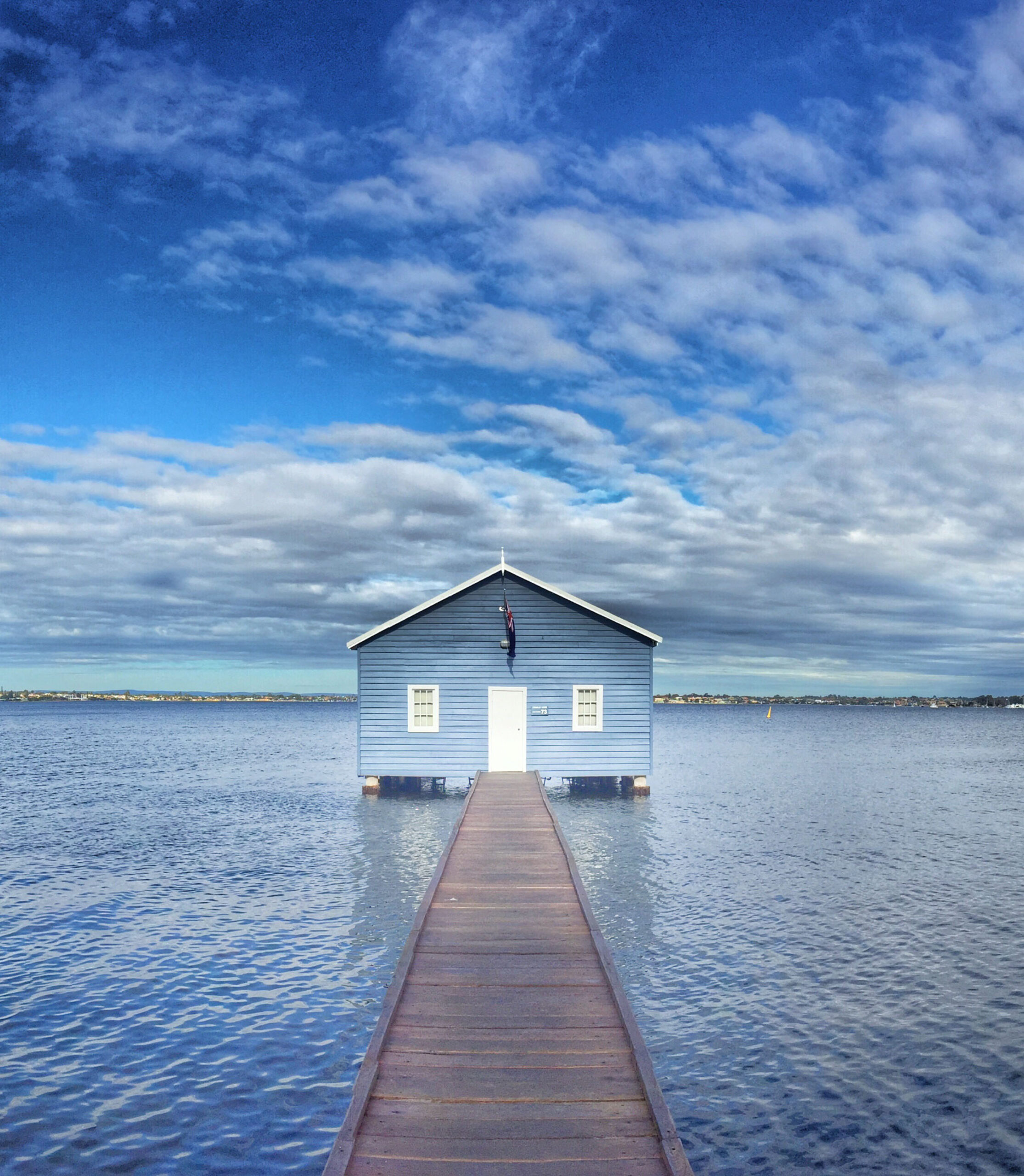 240690-blue-boat-house_t20_b8azvv-1.jpg