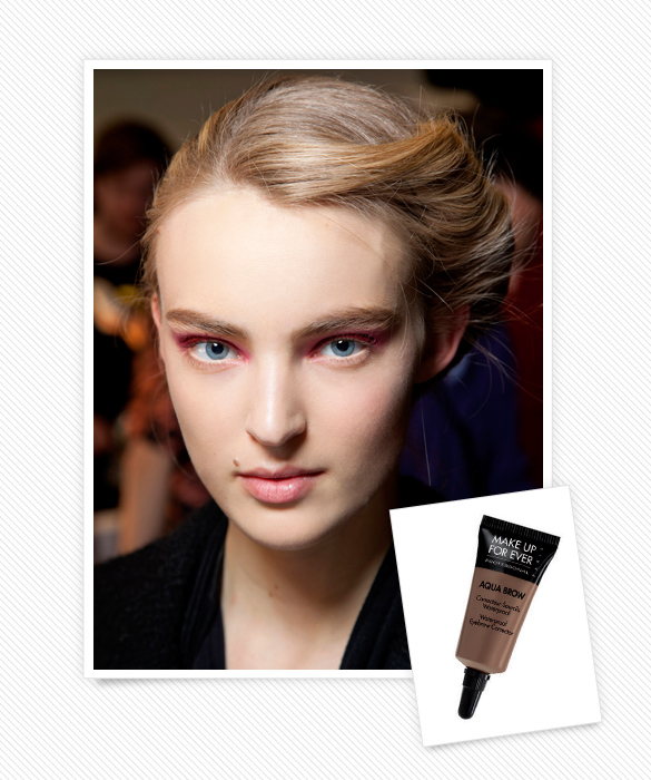 24080-1groomed-bold-brows.jpg