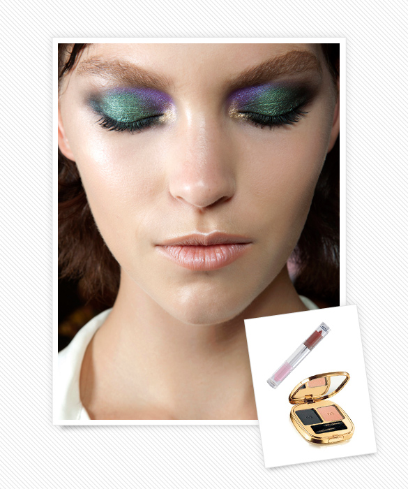 24082-3peacock-eye-shadow.jpg