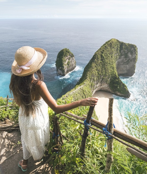 241401-p15-nusa-penida-indonesia.jpg