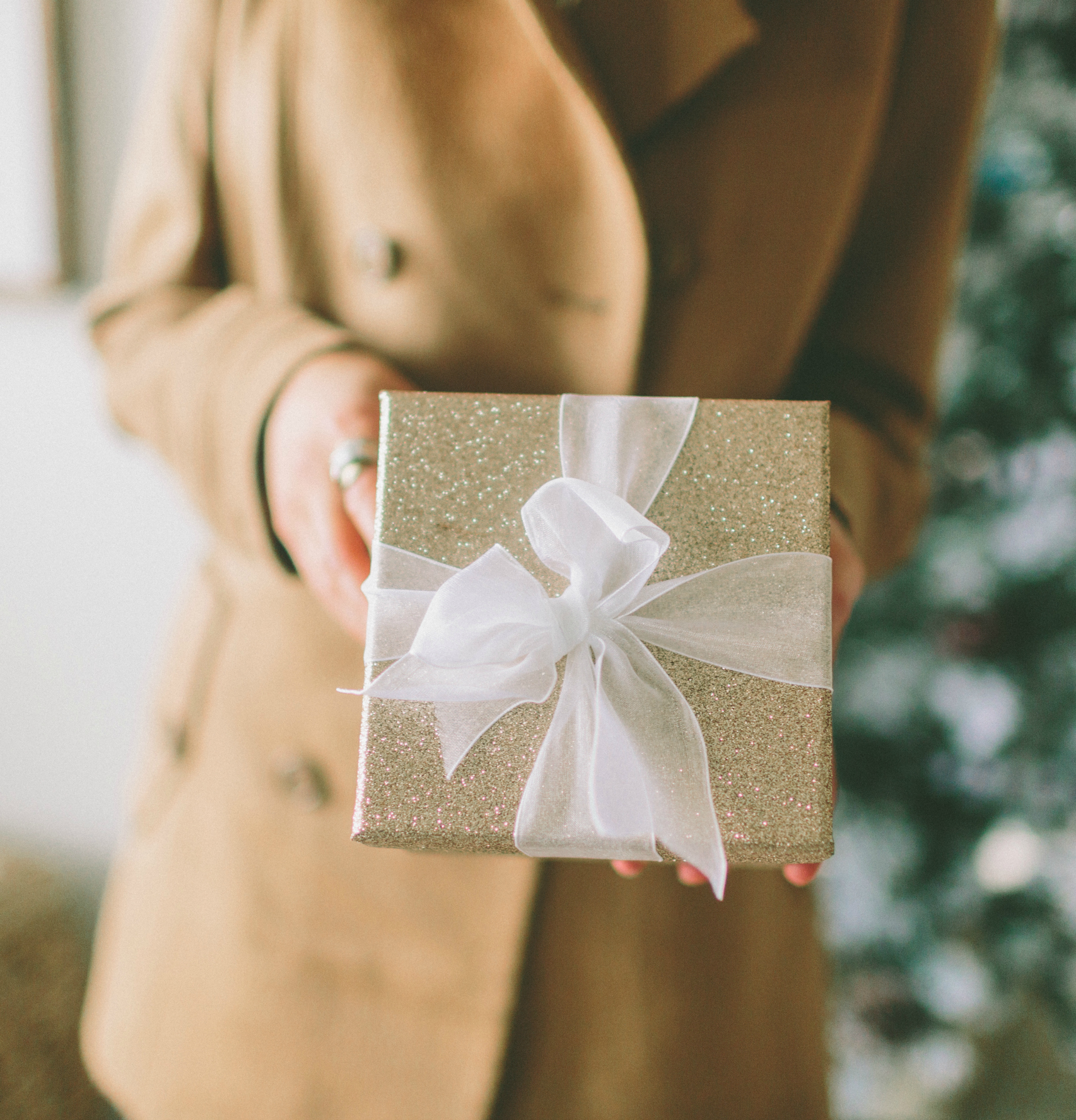 241674-avoid-holiday-anxiety-triggers-stop-avoiding.jpg