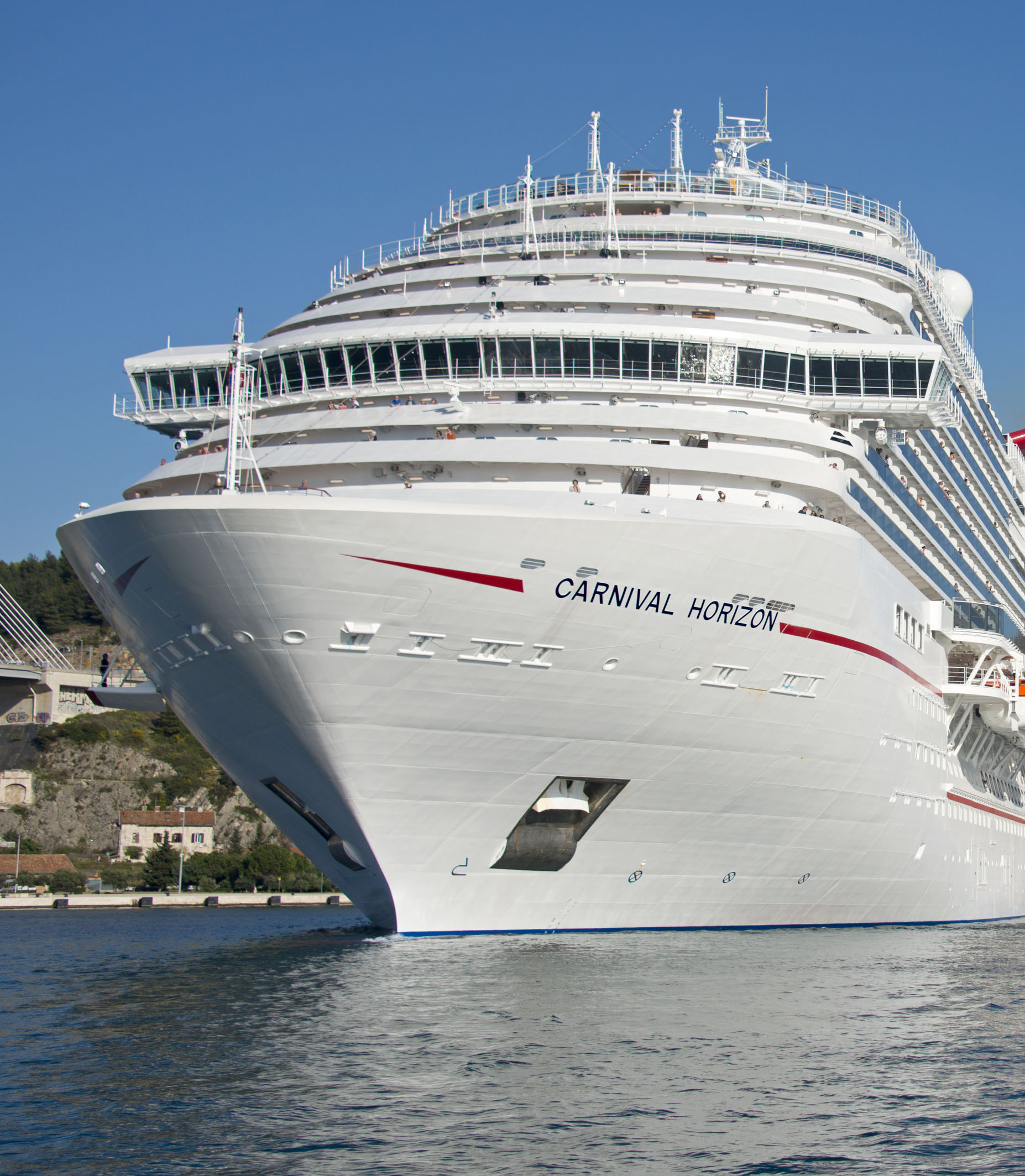 Carnival Horizon