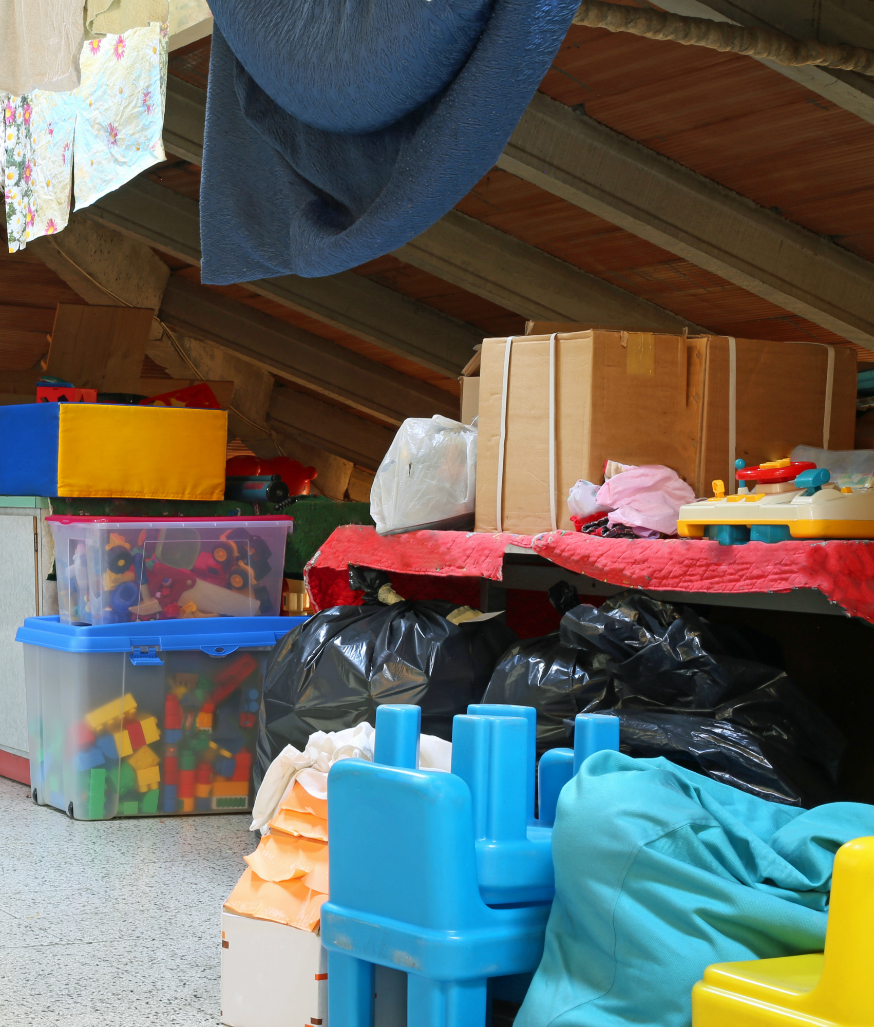 249366-old-stuff-day-tips-marie-kondo-attic-test.jpg