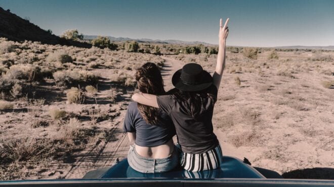 two-women-desert