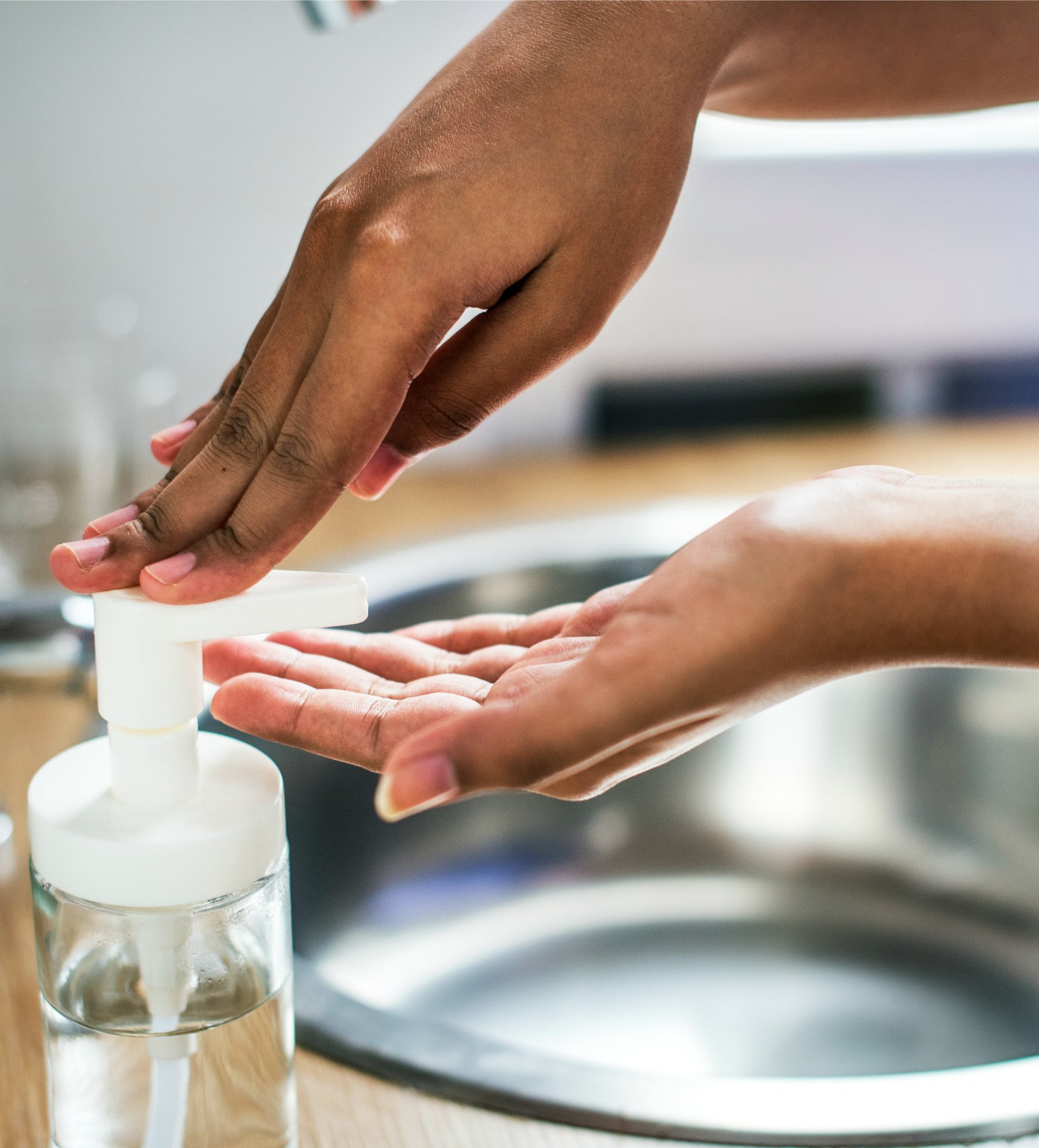 250798-household-toxins-antibacterial-soap.jpg