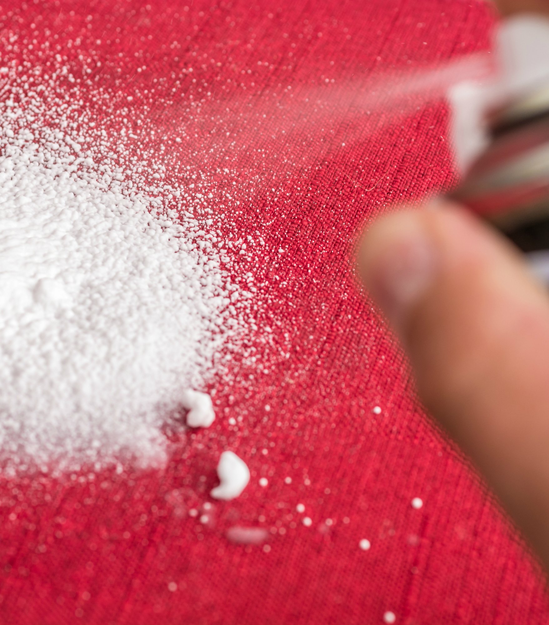 250800-household-toxins-stain-spray.jpg